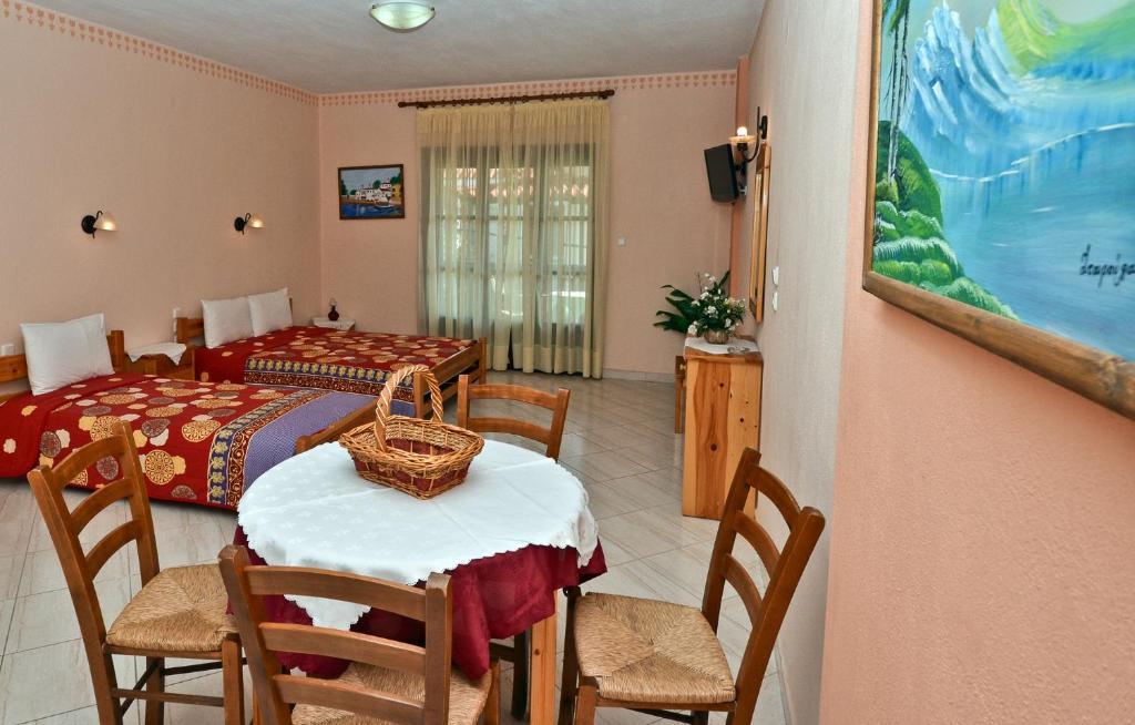 Aris Junior Studio & Apartments Neo Klima Cameră foto